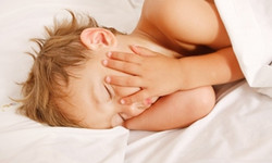 Moczenie nocne u dzieci - przyczyny i leczenie nietrzymania moczu