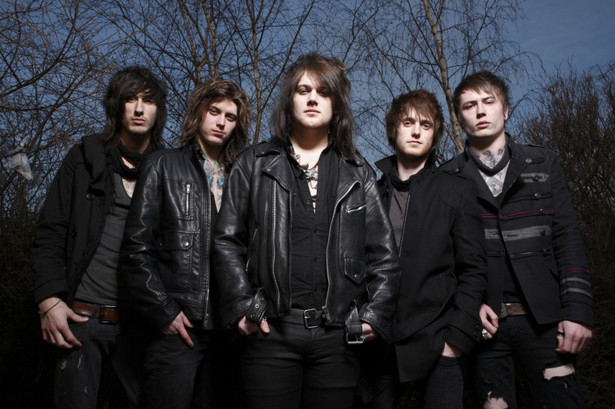 Asking Alexandria wypuszcza kolejny singiel z "From Death to Destiny"