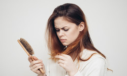 Ranking suplementów na wypadanie włosów - jakie tabletki wybrać?