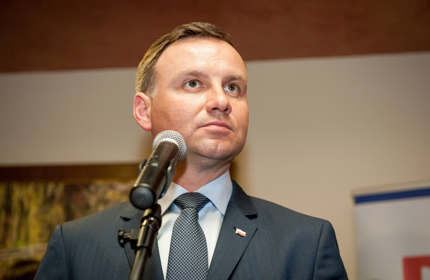 Andrzej Duda w 2009 roku pełnił funkcję podsekretarza stanu w kancelarii prezydenta Lecha Kaczyńskiego i był odpowiedzialny za przygotowanie uzasadnienia wniosku do Trybunału Konstytucyjnego w sprawie ustawy o spółdzielczych kasach oszczędnościowo-kredytowych