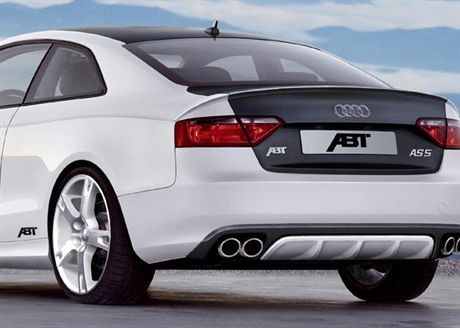 VERÖFFENTLICHUNG NUR MIT GENEHMIGUNG UND NAMENSNENNUNG !