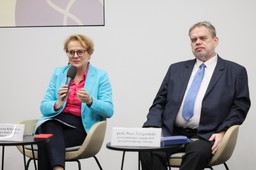 od stycznia wielkie zmiany w polskiej ortografii.  językoznawcy przeka