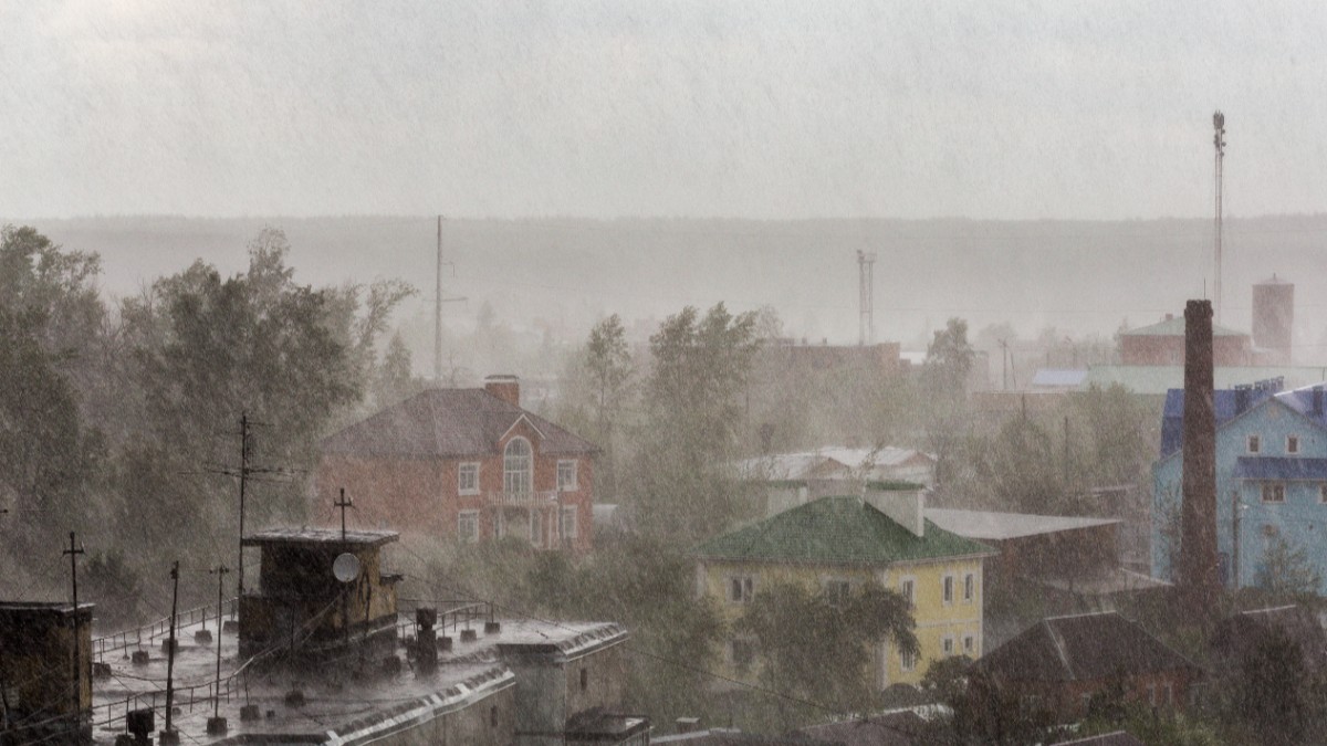 ANM anunță lista localităților lovite de fenomene meteo extreme: unde sunt avertizări nowcasting de vreme severă imediată