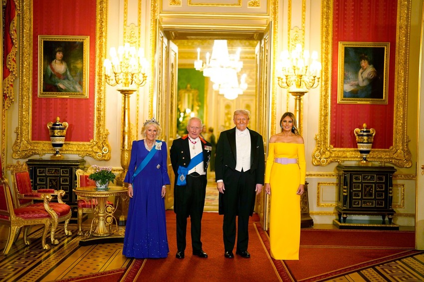 Melanija i Donald Tramp sa kraljem Čarlsom i kraljicom Kamilom