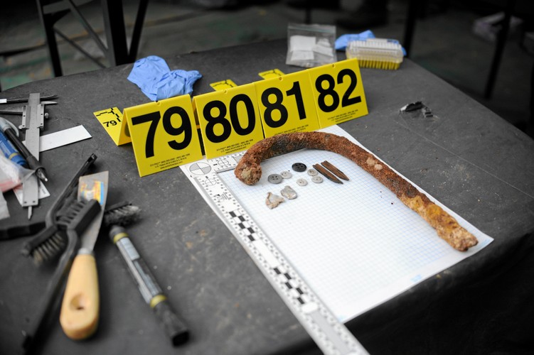 Ekshumacja ofiar komunizmu pochowanych na 'Łączce' na Powązkach