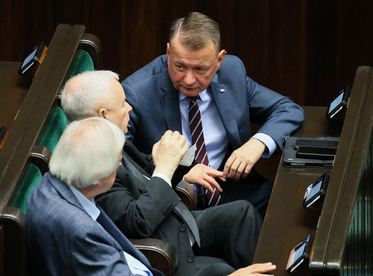 PiS reaguje na aferę KPO. Chce utworzenia specjalnego zespołu