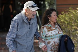 "Gledam šta rade sa MOJOM MRTVOM ĆERKOM i ovo nijedan roditelj ne treba da doživi", oglasila se TAŠTA Džina Hekmana i uputila javni apel