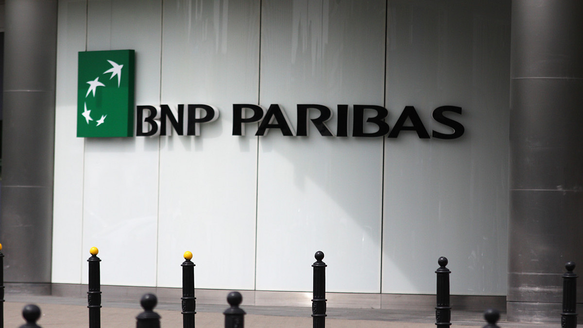 Od poniedziałku znika nazwa Bank BGŻ i BNP Paribas Bank Polska i pojawi się marka BGŻ BNP Paribas. Fuzja operacyjna obu banków zakończyć się ma do końca 2016 r. — poinformowali przedstawiciele banku na środowej konferencji prasowej.