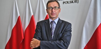 TYLKO W FAKCIE! Biuro podróży IPN za nasze