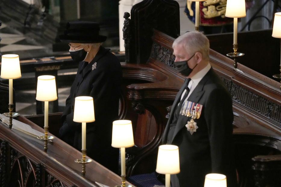 II. Erzsébet királynő férje temetésén Fotó: GettyImages