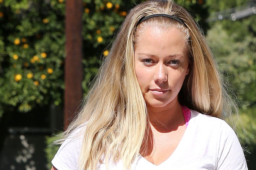 Kendra Wilkinson 