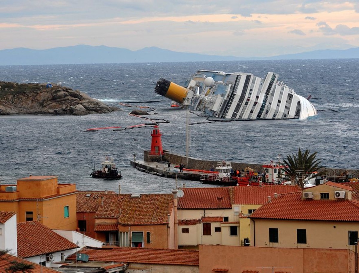 Wrak statku Costa Concordia