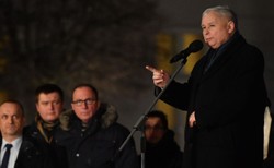 Kaczyński: Dziś diabeł podpowiada nam ciężką chorobę umysłu - antysemityzm. Musimy go odrzucać