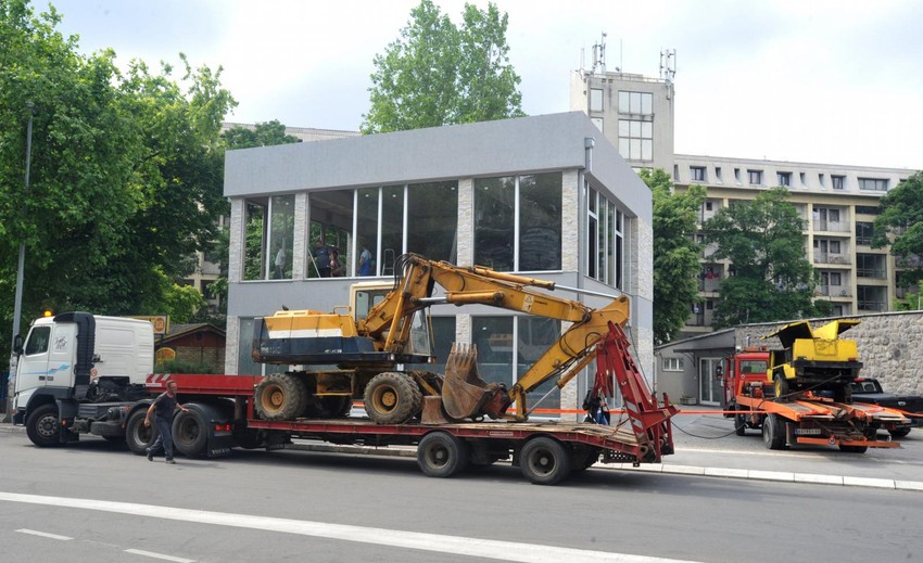 Rušenje nelegalnih objekata biće znatno olakšano