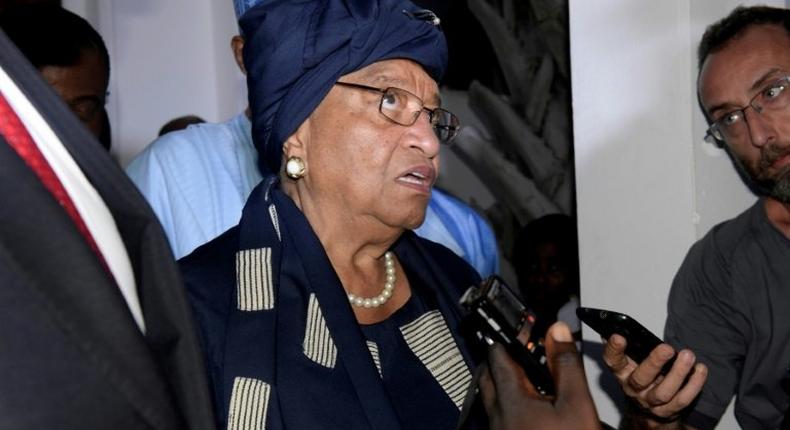 President of Liberia Ellen Johnson Sirleaf led a heavyweight delegation to The Gambia to seek to broker a deal, meeting both Jammeh and Barrow