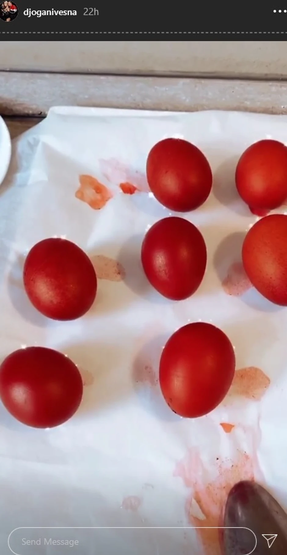 Vesna Đogani ofarbala jaja