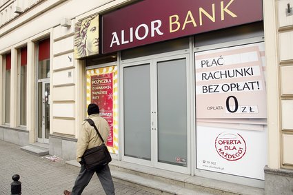 Alior Bank szykuje zwolnienia grupowe. Pracę może stracić nawet 2,6 tys. osób