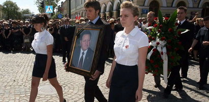 Wykorzystują zmarłego prezydenta w kampanii