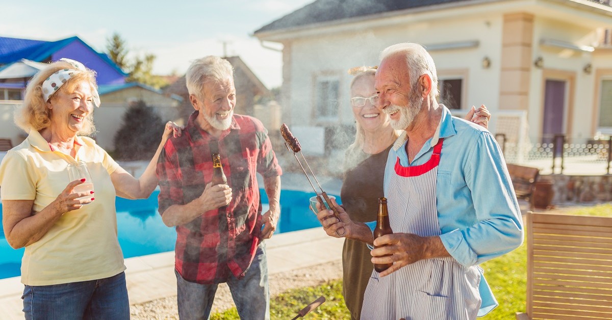 Seniorzy po 60. roku życia nie kupią już alkoholu? Rząd szykuje zakaz? Będą nowe przepisy w 2025?