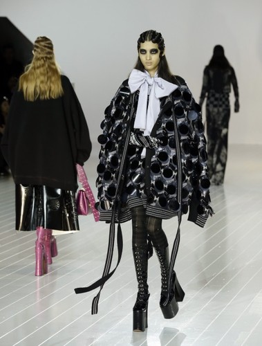 Pokaz kolekcji Marc Jacobs na New York Fall Fashion Week 2016