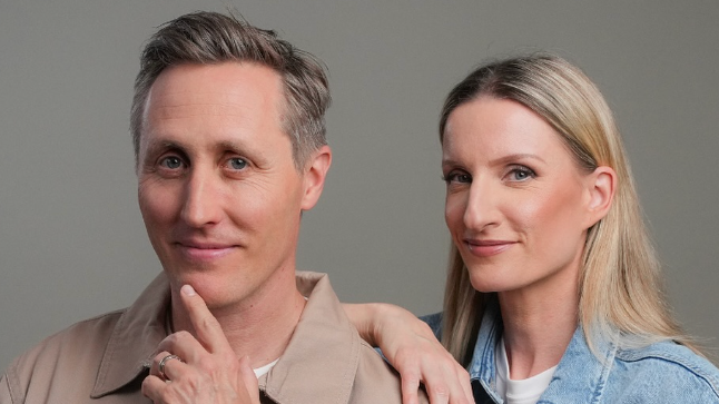 Adela Vinczeová a Matej Sajfa Cifra budú novými kapitánmi šou Milujem Slovensko.