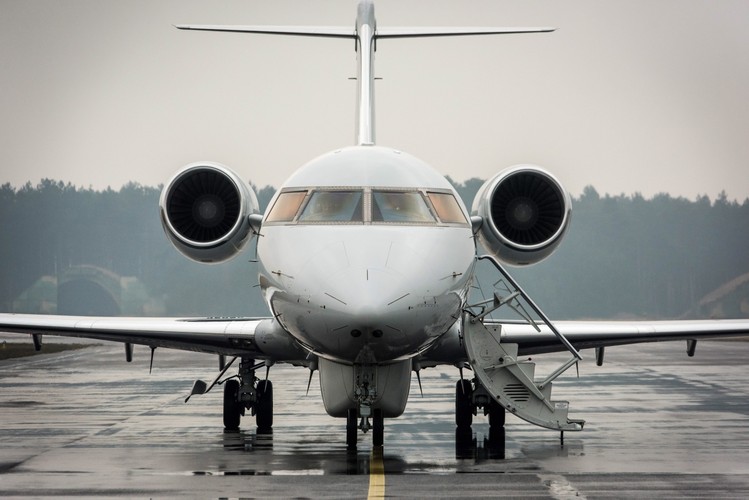 Dzięki oprzyrządowaniu samolot  może służyć do wykrywania m.in. okrętów podwodnych. <br><br>(tż/cat) PAP/Tytus Żmijewski