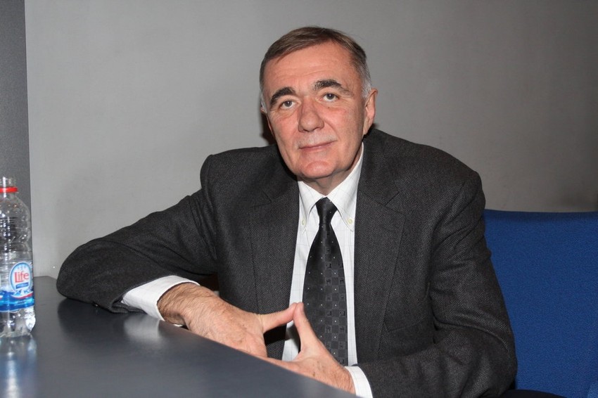 Ne zamračujte noć: Duško Kovačević