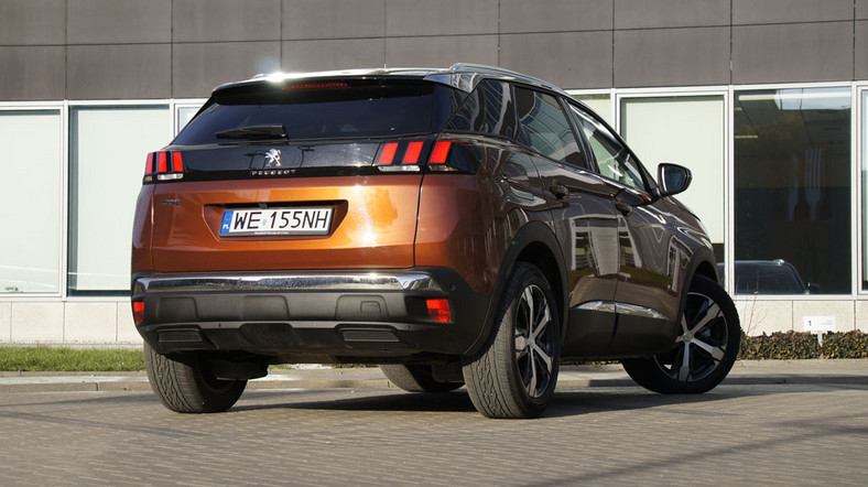 Peugeot 3008 już w standardzie ma klimatyzację, i-cockpit i elektrycznie sterowane szyby