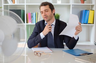 Resort ustali maksymalną temperaturę w miejscu pracy na 28 st. C