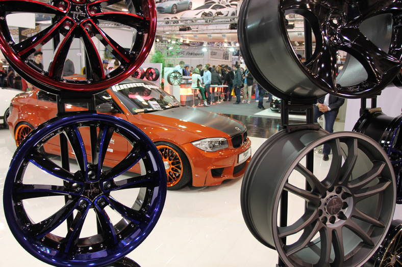 Essen Motor Show 2012: auta, motocykle i gorące dziewczyny