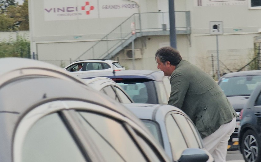 Dejan Bodiroga na aerodromu