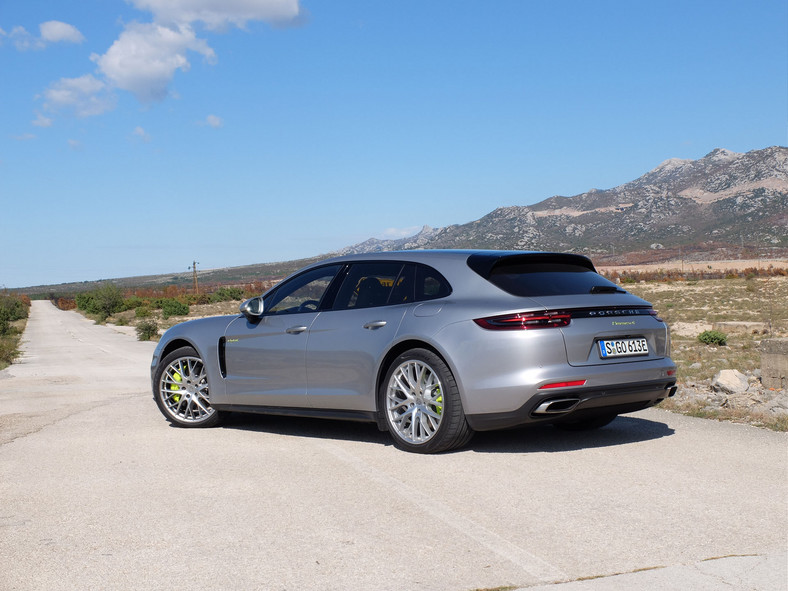 Porsche Panamera Sport Turismo i Turbo S E-Hybrid - rewolucja trwa | TEST