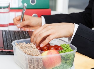 Większe wydatki na posiłki pracowników. Zmiany od 1 września