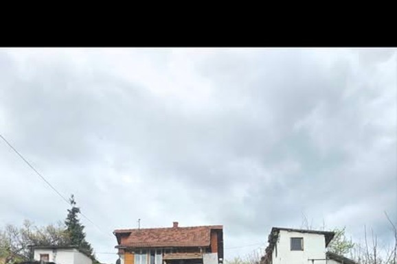 Kuća sa pogledom na Dunav za 40.000 evra: Vlasnik nudi i zamenu za automobil, ali postoji jedan važan detalj (FOTO)