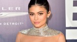 Kendall i Kylie w takiej samej fryzurze. Która wygląda lepiej?