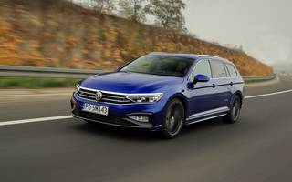 Volkswagen Passat Variant 2.0 TDI 4Motion - topowy diesel mocy ma aż nadto