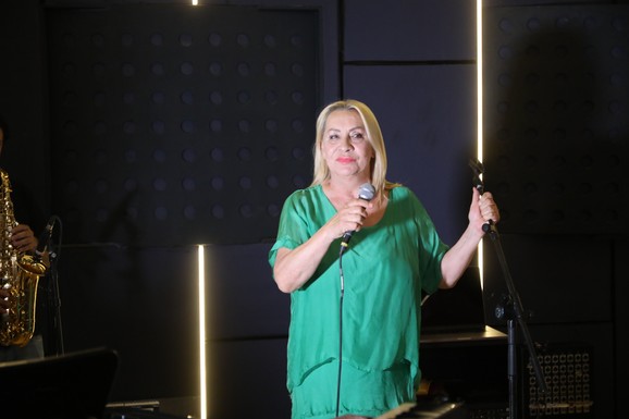 "MOŽE MI SE, JA SAM ŽENA BOEM" Vesna Zmijanac brutalno odgovorila na prozivke koleginice