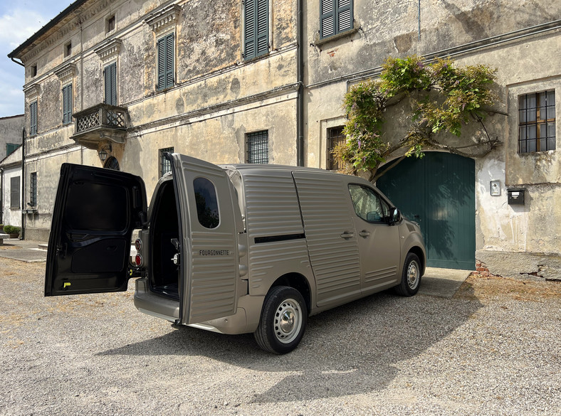 Nowy Citroën Berlingo 2CV Furgonnette