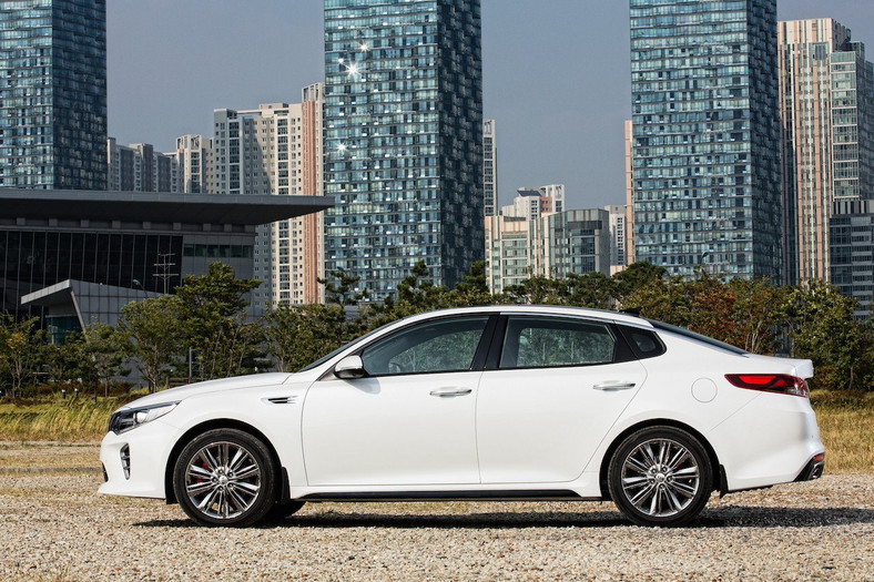 Nowa Kia Optima