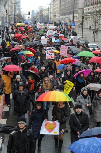 XVII MANIFA PRZESZŁA PRZEZ WARSZAWĘ