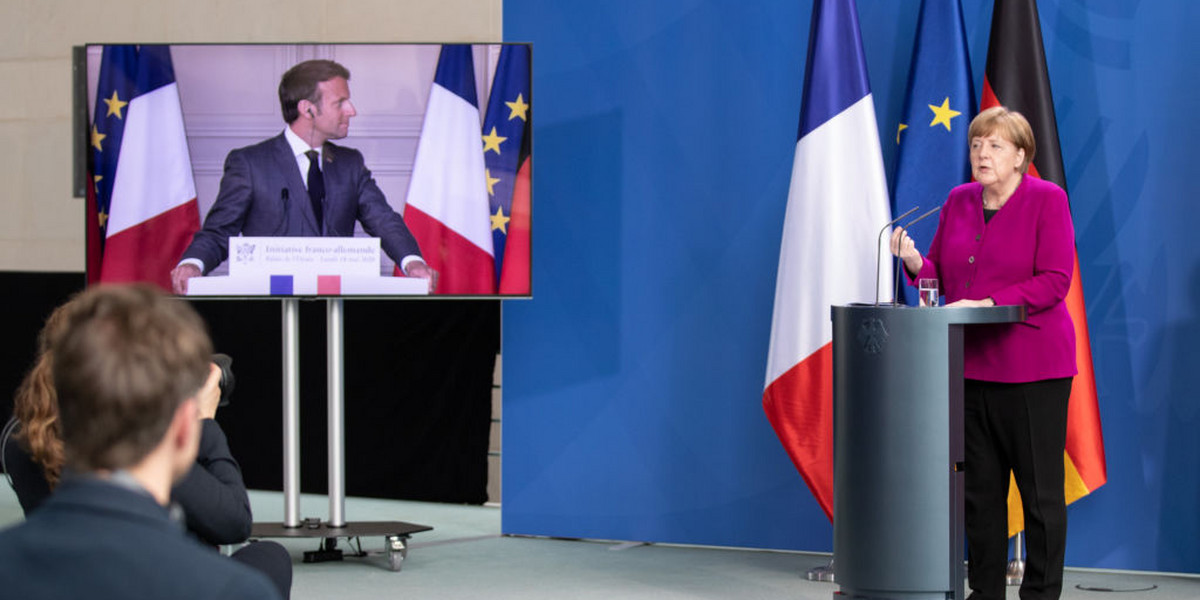 Prezydent Francji Emmanuel Macron i kanclerz Niemiec Angela Merkel chcą by w ramach wsparcia dla Europy w obliczu pandemii powstał fundusz naprawczy o wartości 500 mld euro. Ta propozycja nie podoba się czterem unijnym krajom, które mają własny pomysł ratowania gospodarek UE. 