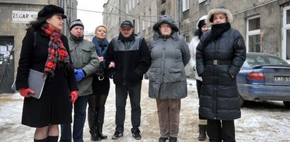 Czy miasto może im pomóc? Lokatorzy z Nowomiejskiej nie chcą już żyć w ruinie