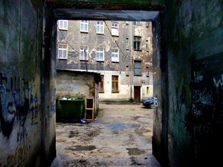 Polacy coraz rzadziej tracą dach nad głową. Spada liczba eksmisji