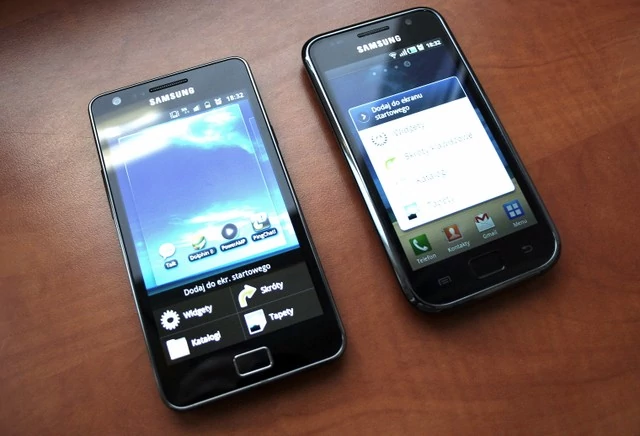 Samsung Galaxy S - I vs. II