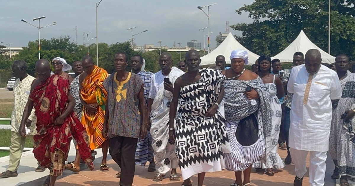 We haven't tampered with Atta Mills' grave — Anyiodoho begs as he reunites with the family - Vimarsana News