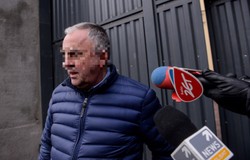 Mirosław P. wychodzi na wolność. Zobacz, jak opuszczał areszt. ZDJĘCIA