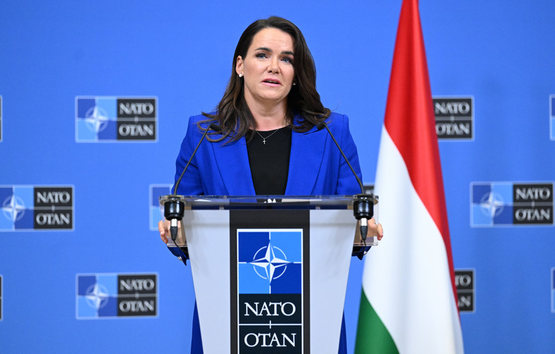 Katalin Novak w siedzibie NATO w Brukseli, listopad 2023 r.