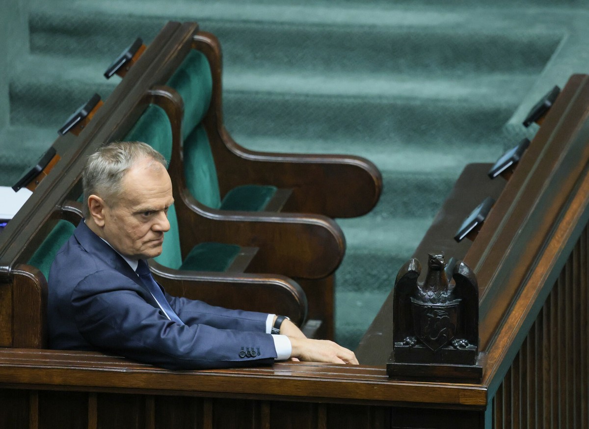 Dwa lata rządów Donalda Tuska. Tak działalność premiera dzieli Polaków [SONDAŻ]