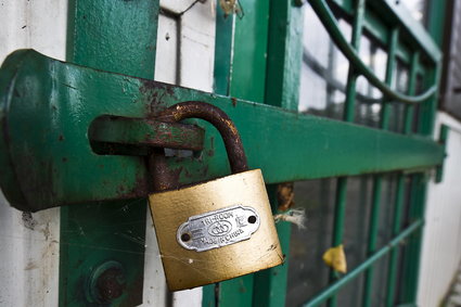 Lockdown i "fala upadłości". Na jesieni wiele firm się wywróci, ale część z nich na własne życzenie [WYWIAD]