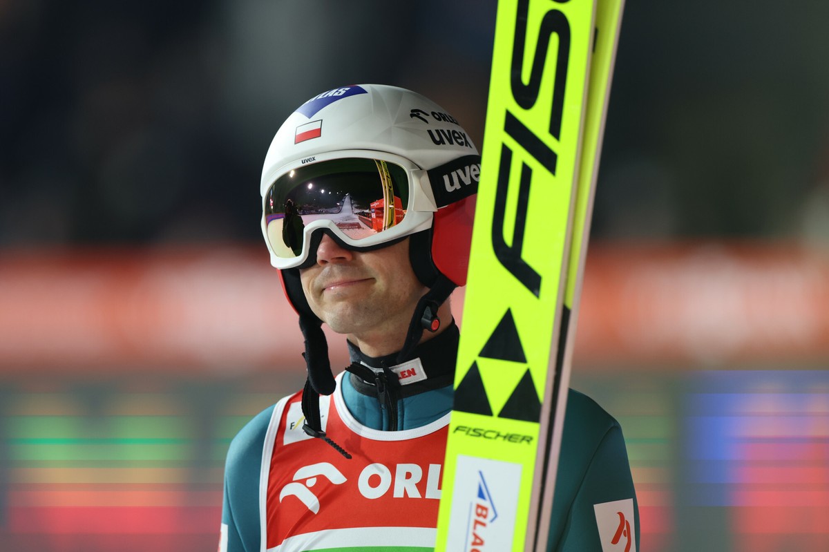 PŚ w skokach. Maciusiak podał skład kadry Polaków na konkursy w Falun